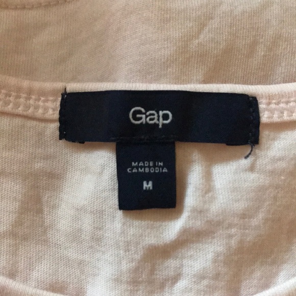 light pink tank top - Picture 2 of 4